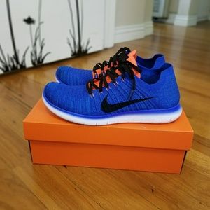 Nike Free RN Flyknit
